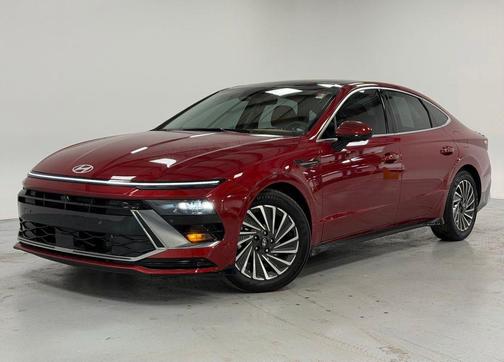 2025 Hyundai SONATA Hybrid Limited
