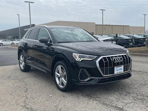 2021 Audi Q3 45 S line Premium