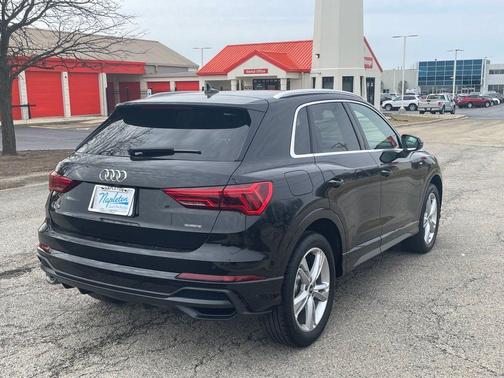 2021 Audi Q3 45 S line Premium