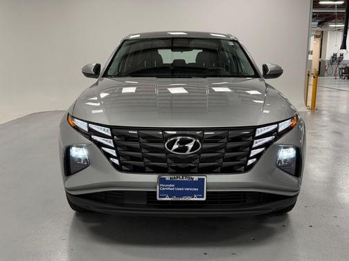 2024 Hyundai TUCSON SE