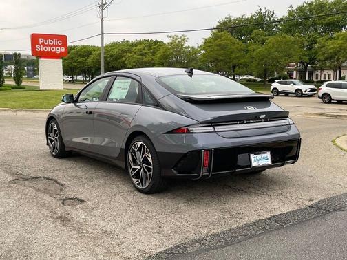 2025 Hyundai IONIQ 6 SEL