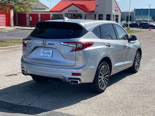 2025 Acura RDX Advance Package