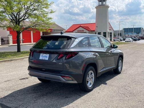 2025 Hyundai TUCSON SE