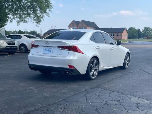2017 Lexus IS 200t Base