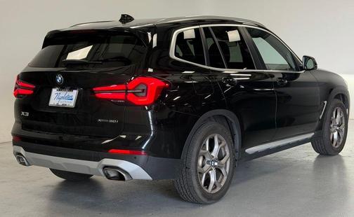 Black Sapphire Metallic 2023 BMW X3 xDrive30i