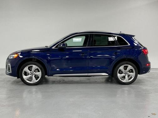 2022 Audi Q5 45 S line quattro Premium