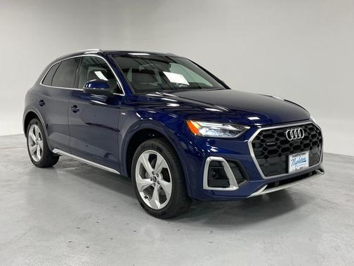 2022 Audi Q5 45 S line quattro Premium