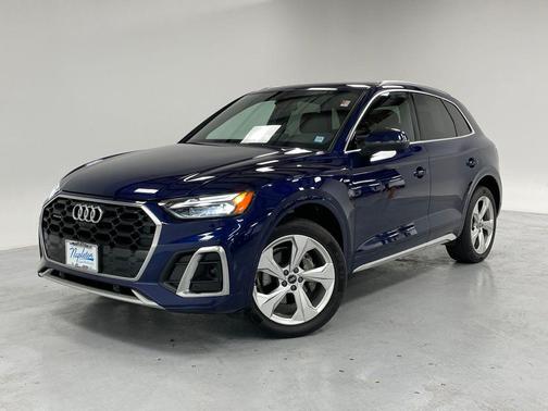 2022 Audi Q5 45 S line quattro Premium