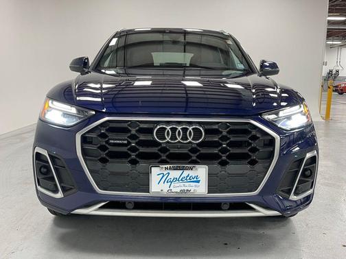2022 Audi Q5 45 S line quattro Premium