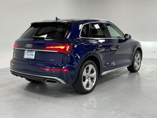 2022 Audi Q5 45 S line quattro Premium