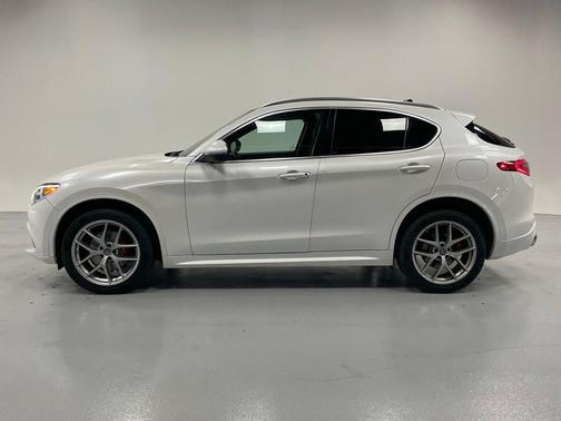 2021 Alfa Romeo Stelvio Ti