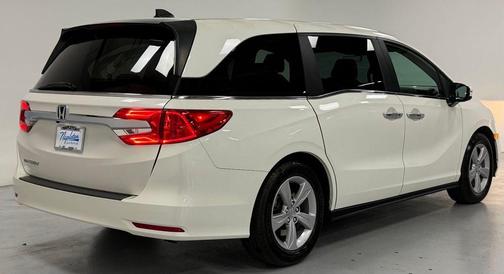 White 2019 Honda Odyssey EX-L