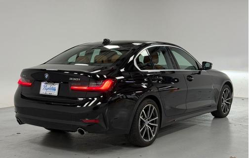 2022 BMW 330 i xDrive