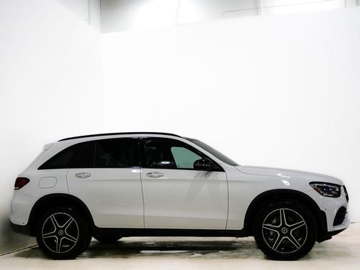 2022 Mercedes-Benz GLC 300 Base 4MATIC