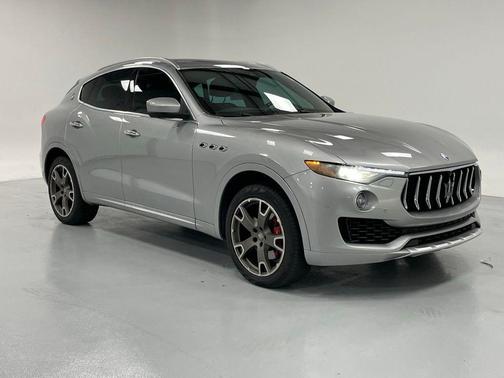 2017 Maserati Levante Base