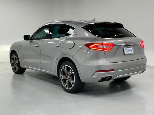 2017 Maserati Levante Base