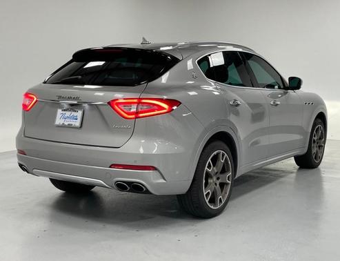 2017 Maserati Levante Base