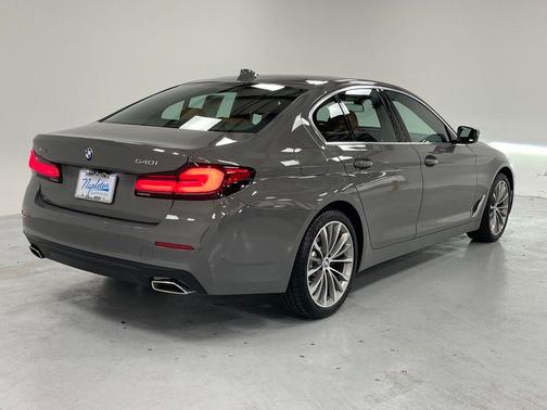 2022 BMW 540 i xDrive