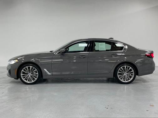 2022 BMW 540 i xDrive