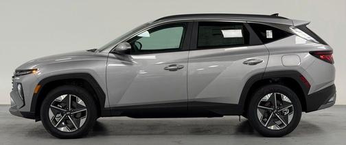 Shimmering Silver 2026 Hyundai TUCSON Hybrid SEL