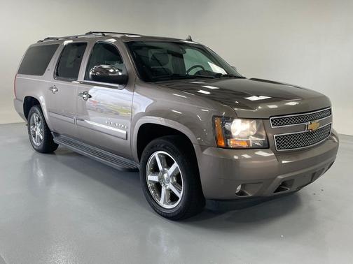 2013 Chevrolet Suburban 1500 LTZ