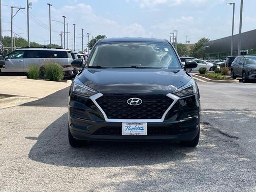 2021 Hyundai TUCSON SE