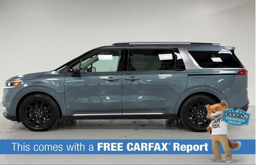 2022 Kia Carnival SX