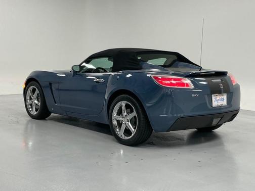2007 Saturn Sky Base
