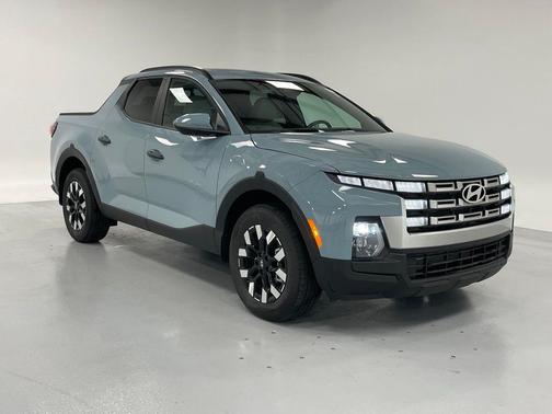 2025 Hyundai SANTA CRUZ SEL Activity