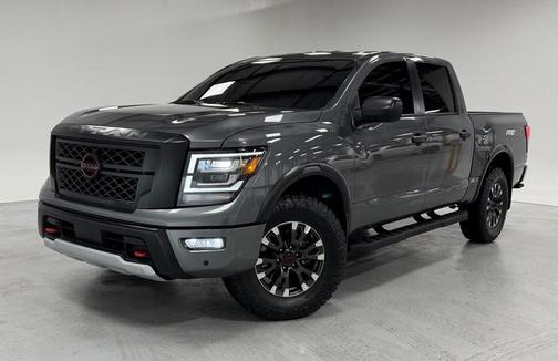 2024 Nissan Titan PRO-4X