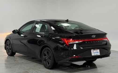 2021 Hyundai ELANTRA HEV Blue
