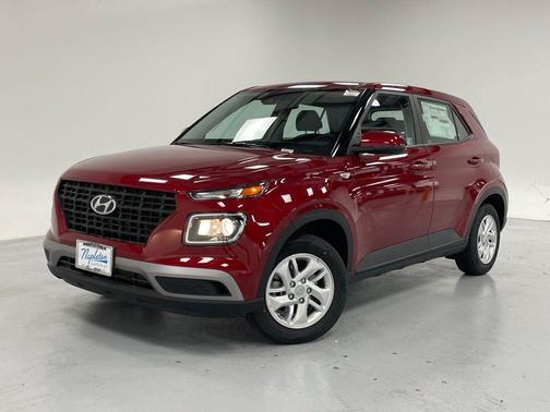 2025 Hyundai VENUE SE