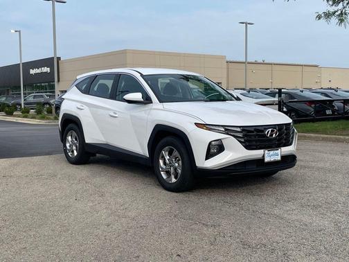 2024 Hyundai TUCSON SE