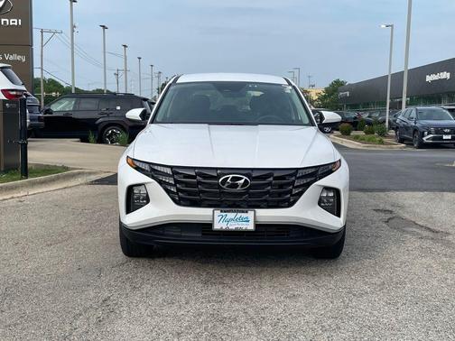 2024 Hyundai TUCSON SE