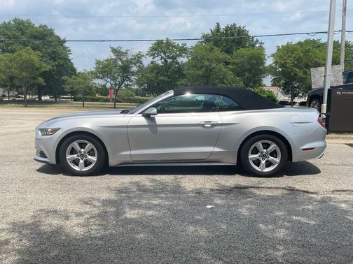 2015 Ford Mustang V6