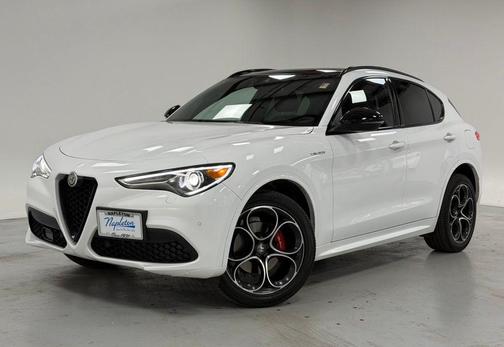 2023 Alfa Romeo Stelvio Veloce