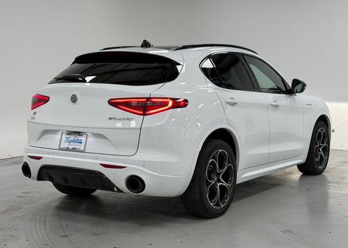 2023 Alfa Romeo Stelvio Veloce