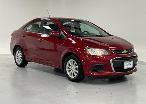 2017 Chevrolet Sonic LT