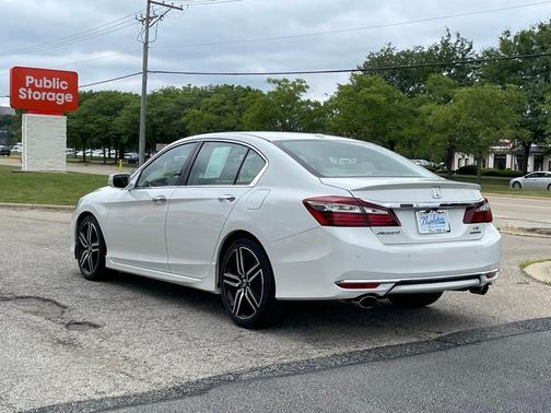 2017 Honda Accord Touring