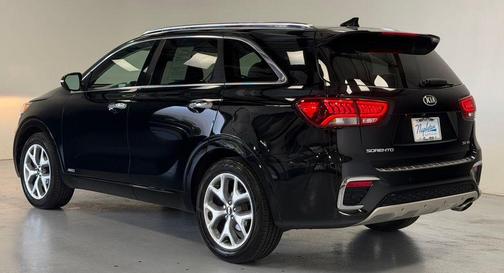 Ebony Black 2019 Kia Sorento SX