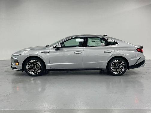 2025 Hyundai SONATA SEL Convenience