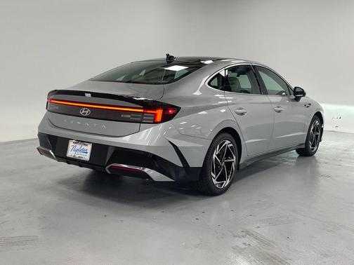 2025 Hyundai SONATA SEL Convenience