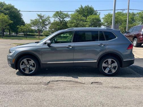 2021 Volkswagen Tiguan 2.0T SEL