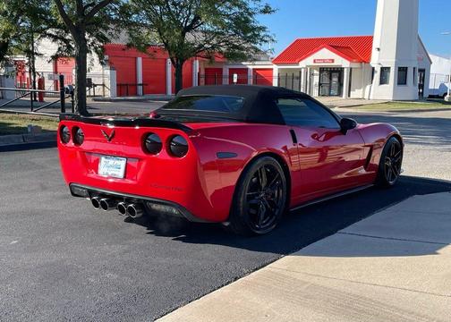 2005 Chevrolet Corvette Base