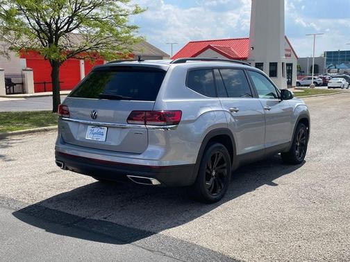 2022 Volkswagen Atlas 2.0T SE