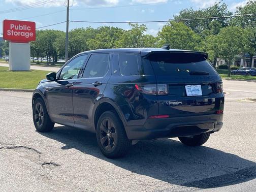 2022 Land Rover Discovery Sport S