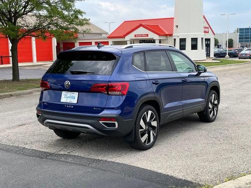 2023 Volkswagen Taos 1.5T SEL