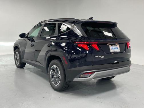 2025 Hyundai TUCSON Hybrid Blue