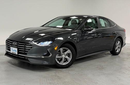 2022 Hyundai SONATA SE