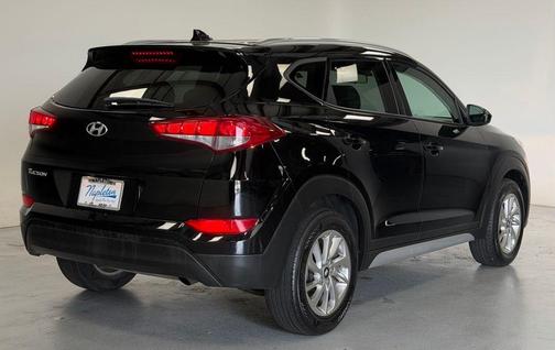 Black Noir Pearl 2018 Hyundai TUCSON SEL